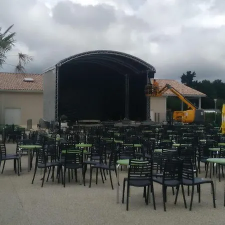 Camping Mobilhome 602 Les Mathes